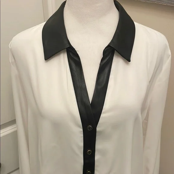 Ellen Tracy Black and White Contrast Blouse leather cuffs & Collar,  buttons - Picture 2 of 12